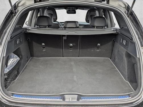 2026 Mercedes-Benz GLC 300 Base