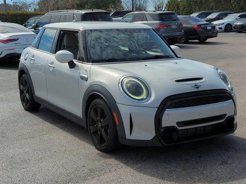 2022 MINI Hardtop Cooper S