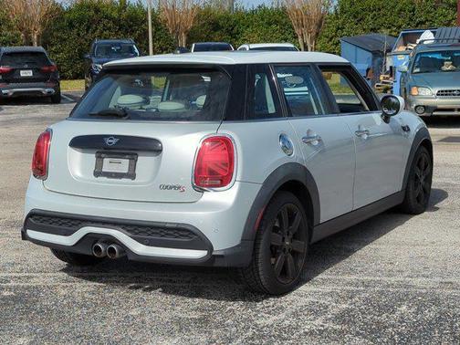 2022 MINI Hardtop Cooper S