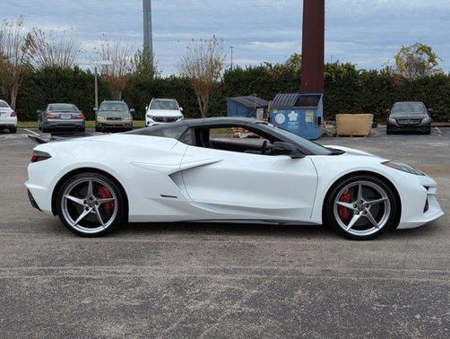 2025 Chevrolet Corvette E-Ray RWD Convertible 2LZ