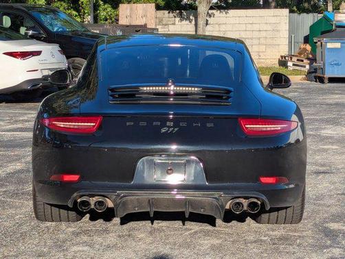 2014 Porsche 911 Carrera