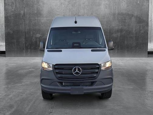 2025 Mercedes-Benz Sprinter 2500 Standard Roof