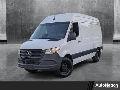 2025 Mercedes-Benz Sprinter 2500 Standard Roof
