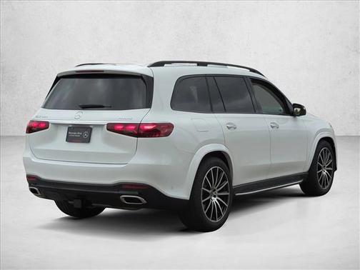 2026 Mercedes-Benz GLS 450 4MATIC