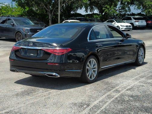 Black 2023 Mercedes-Benz S-Class 4MATIC