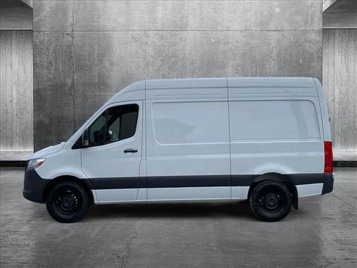 2025 Mercedes-Benz Sprinter 2500 Standard Roof