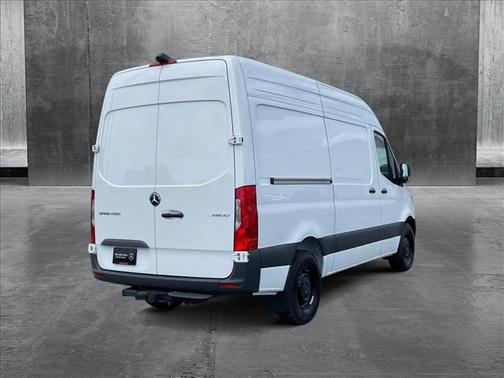 2025 Mercedes-Benz Sprinter 2500 Standard Roof