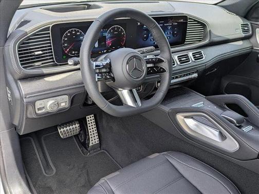 2025 Mercedes-Benz GLS 580 4MATIC