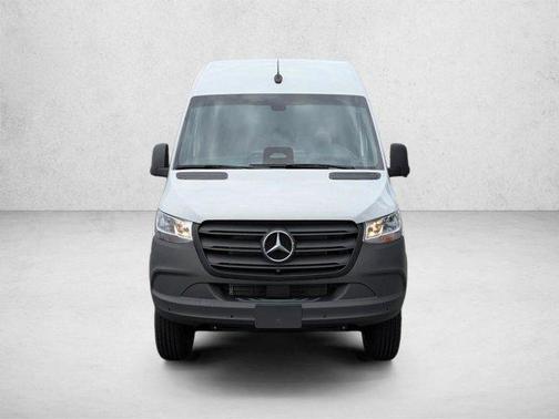 Arctic White 2026 Mercedes-Benz Sprinter 2500 Standard Roof