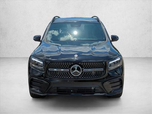 Night Black 2026 Mercedes-Benz GLB 250 4MATIC
