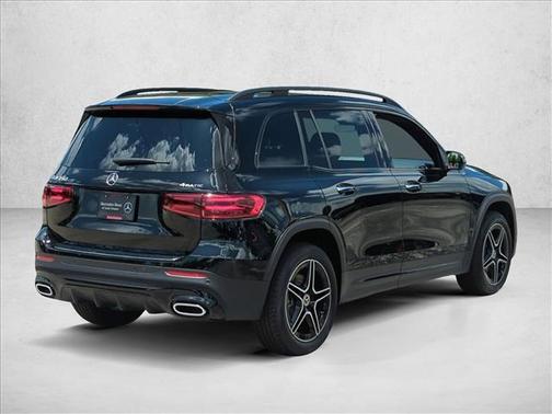 Night Black 2026 Mercedes-Benz GLB 250 4MATIC