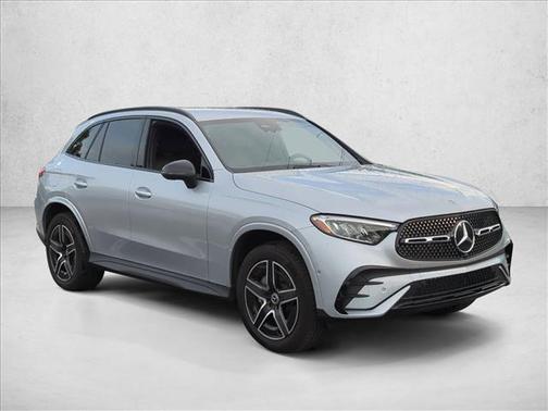 Cirrus Silver Metallic 2024 Mercedes-Benz GLC 300 4MATIC