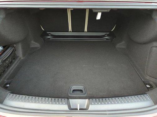 MANUFAKTUR Patagonia Red 2026 Mercedes-Benz E-Class E 350