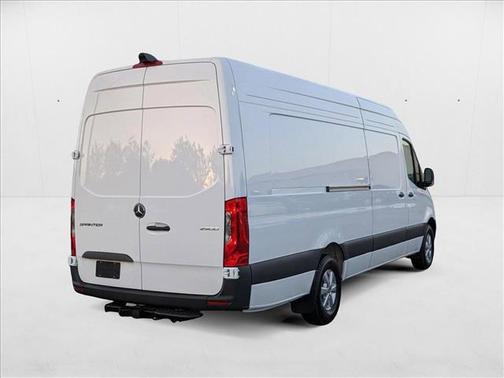 2025 Mercedes-Benz Sprinter 2500 High Roof