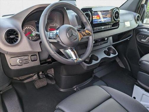 2025 Mercedes-Benz Sprinter 2500 High Roof