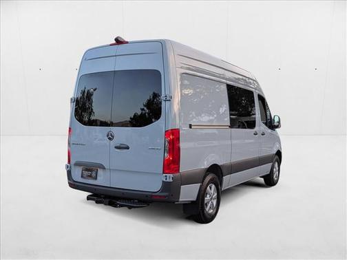 2025 Mercedes-Benz Sprinter 2500 Standard Roof