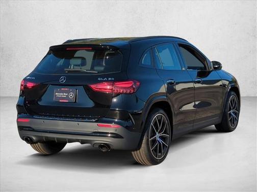 2026 Mercedes-Benz AMG GLA 35 4MATIC