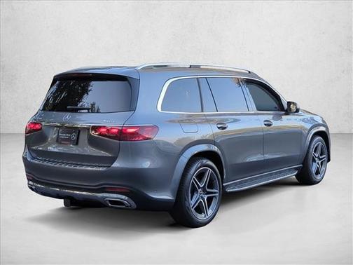 Selenite Grey Metallic 2026 Mercedes-Benz GLS 450 4MATIC
