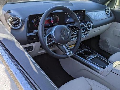 2025 Mercedes-Benz GLA 250 Base