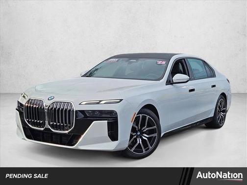 2025 BMW 740 xDrive