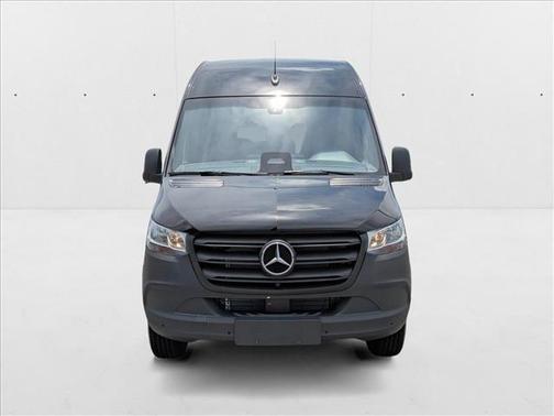 2025 Mercedes-Benz Sprinter 2500 Standard Roof