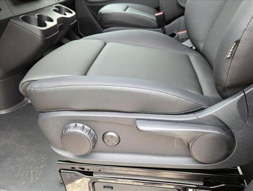 2025 Mercedes-Benz Sprinter 2500 Standard Roof