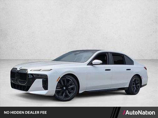 Mineral White Metallic 2024 BMW 760 xDrive