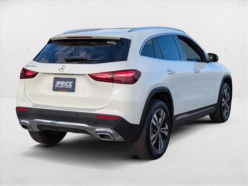 2025 Mercedes-Benz GLA 250 4MATIC