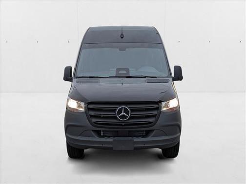 2025 Mercedes-Benz Sprinter 2500 High Roof