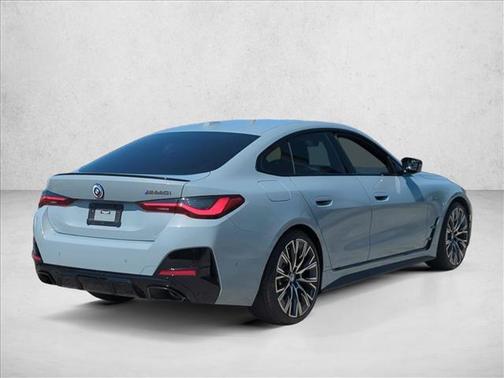 Brooklyn Grey Metallic 2023 BMW M440 i
