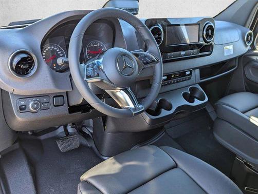 Obsidian Black Metallic 2026 Mercedes-Benz Sprinter 2500 Standard Roof