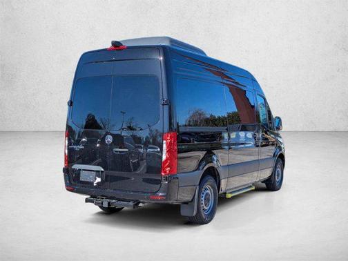 Obsidian Black Metallic 2026 Mercedes-Benz Sprinter 2500 Standard Roof