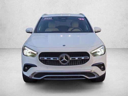 Polar White 2025 Mercedes-Benz GLA 250 4MATIC
