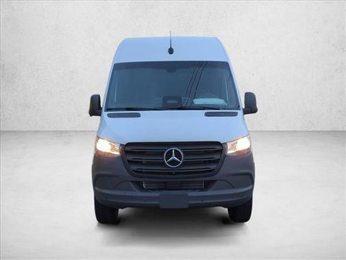 Arctic White 2026 Mercedes-Benz Sprinter 2500 Standard Roof