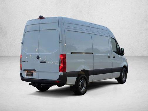 Arctic White 2026 Mercedes-Benz Sprinter 2500 Standard Roof