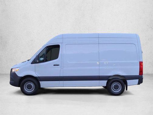 Arctic White 2026 Mercedes-Benz Sprinter 2500 Standard Roof