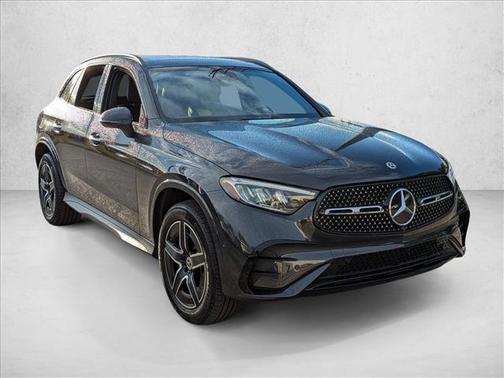 2025 Mercedes-Benz GLC 300 4MATIC