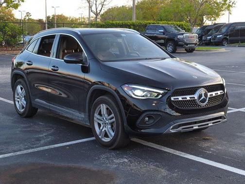 2021 Mercedes-Benz GLA 250 Base 4MATIC