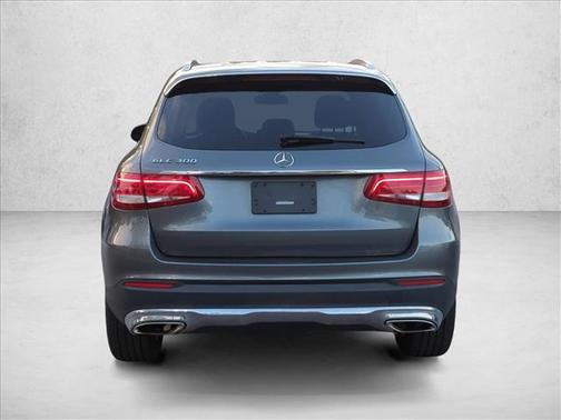 Selenite Grey Metallic 2018 Mercedes-Benz GLC 300 Base