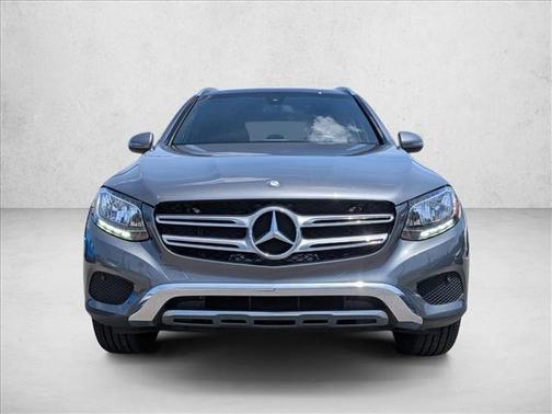 Selenite Grey Metallic 2017 Mercedes-Benz GLC 300 4MATIC