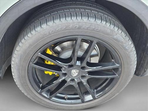 2019 Porsche Cayenne Cayenne