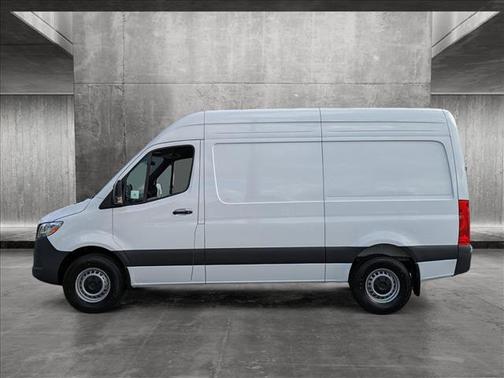 2025 Mercedes-Benz Sprinter 2500 Standard Roof