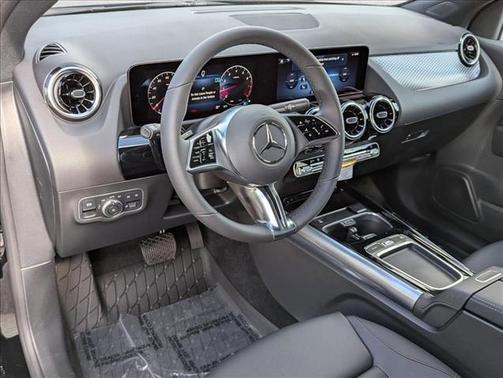 Night Black 2026 Mercedes-Benz GLA 250 4MATIC