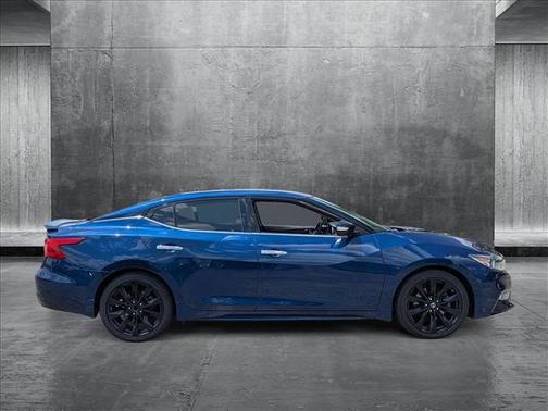 2017 Nissan Maxima 3.5 SR