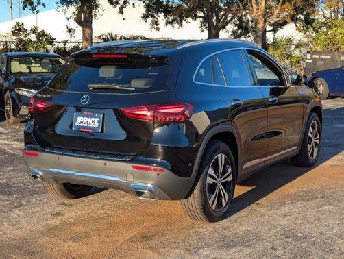 2026 Mercedes-Benz GLA 250 4MATIC
