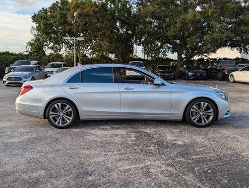 2015 Mercedes-Benz S-Class S 550