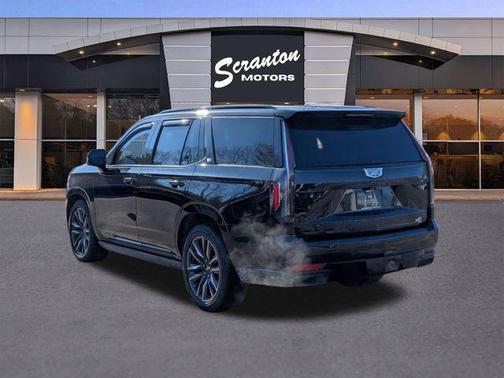 2021 Cadillac Escalade Sport