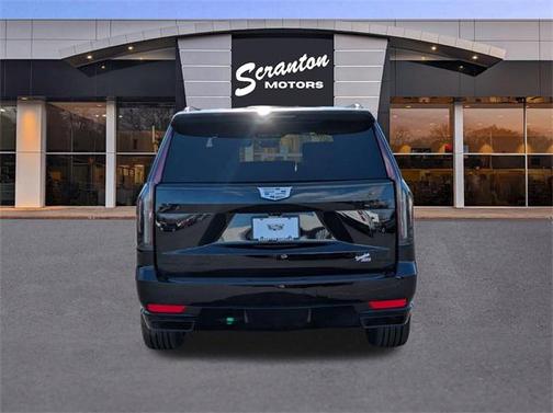 2021 Cadillac Escalade Sport