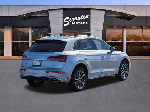 2024 Audi Q5 45 S line Premium Plus