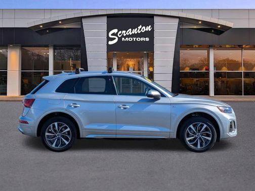 2024 Audi Q5 45 S line Premium Plus